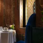 Hotel & Vinci Due