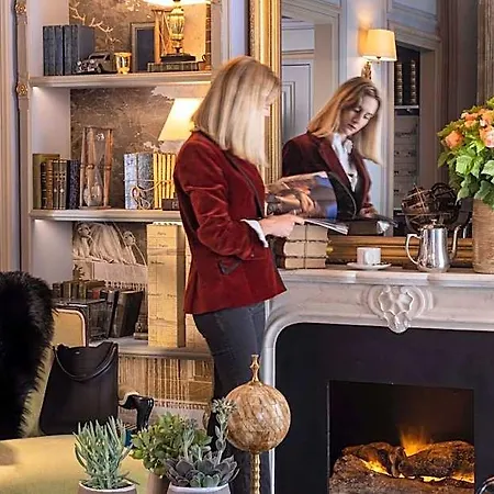 Hotel & Vinci Due Paris
