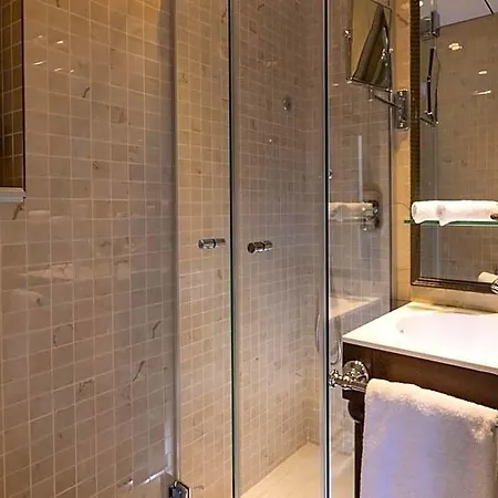 Hotel & Vinci Due 4*