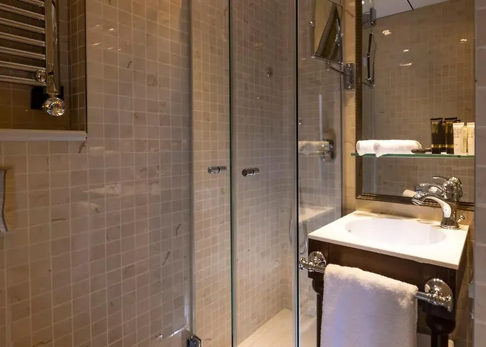 & Vinci Due פריז