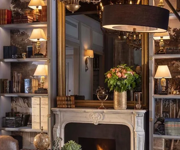 & Vinci Due מלון