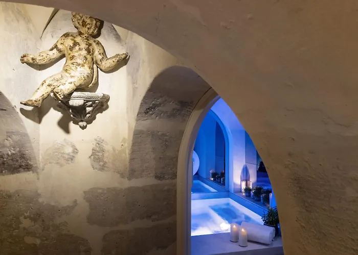 Hotel & Vinci Due Paris