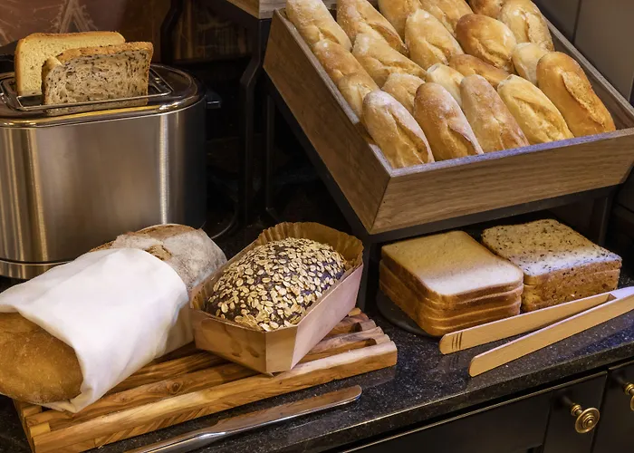 & Vinci Due מלון